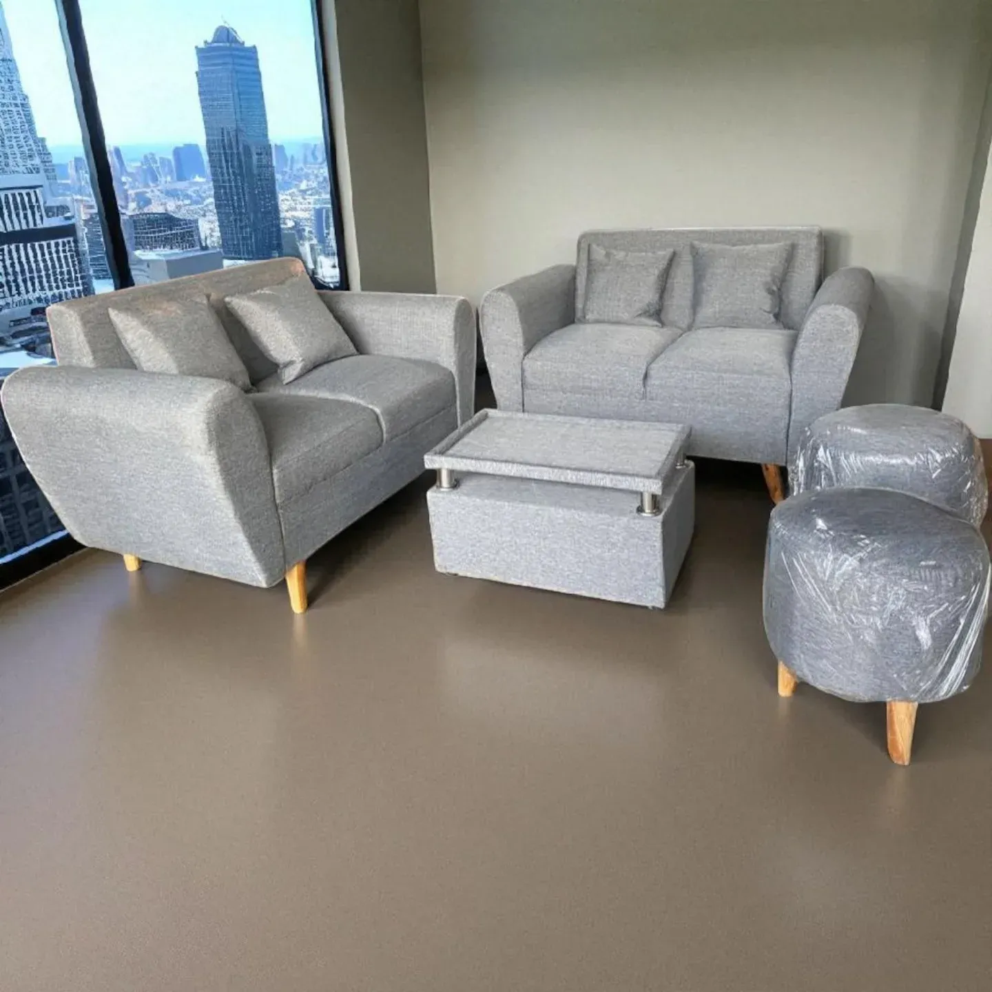 Sofa retro fullset abu-abu dengan meja dan dua puff